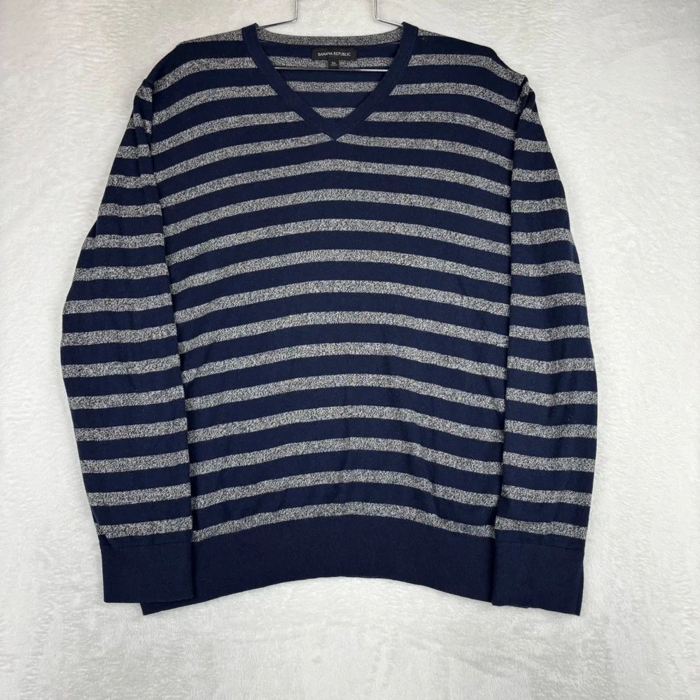 Banana Republic Mens XL Navy Blue Grey Striped Cashmere Blend V-Neck Sweater